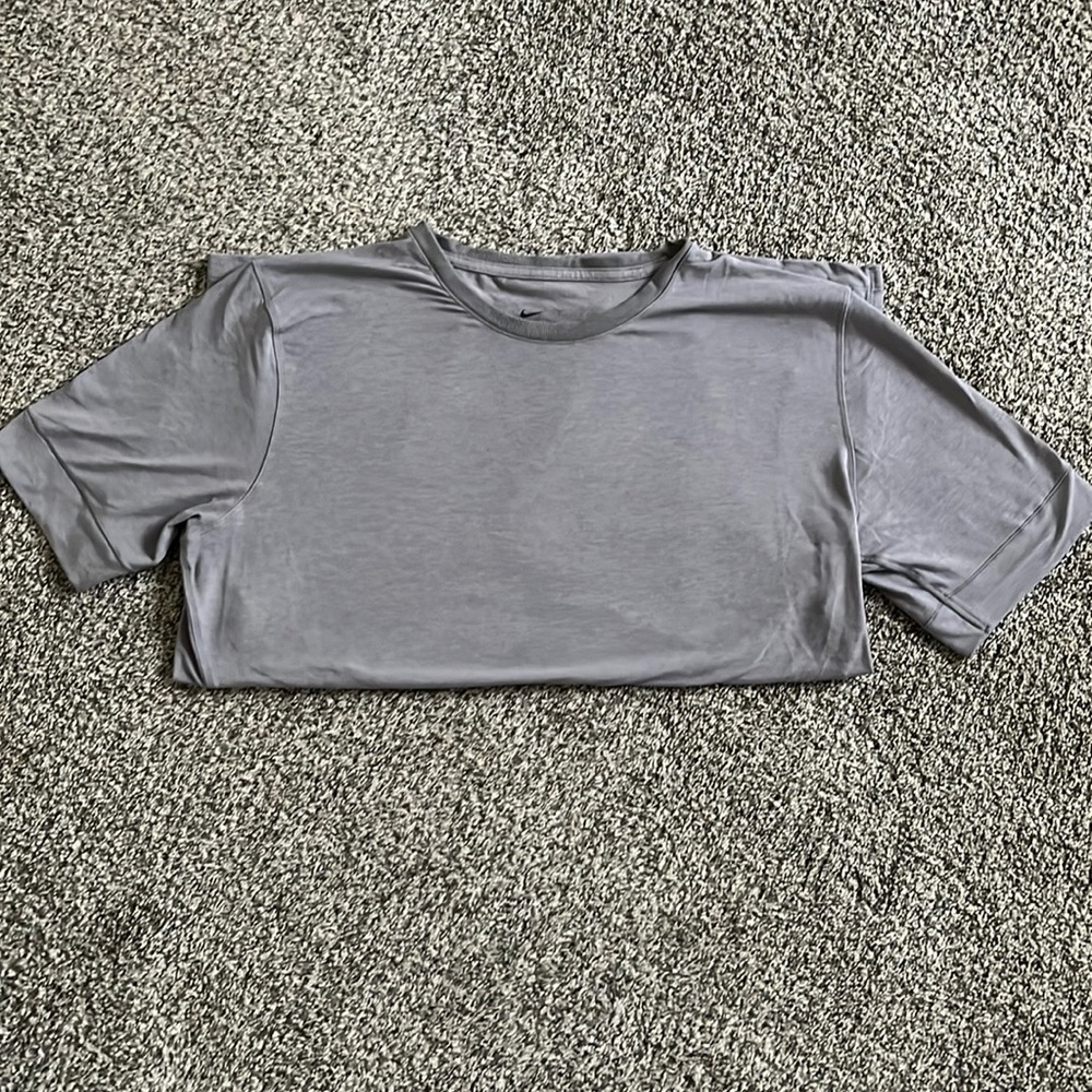 Men’s Nike Dri-Fit Shirt